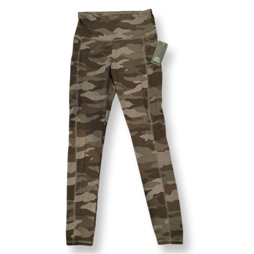 Wild Fable High Waist Camo Leggings NWT Size S